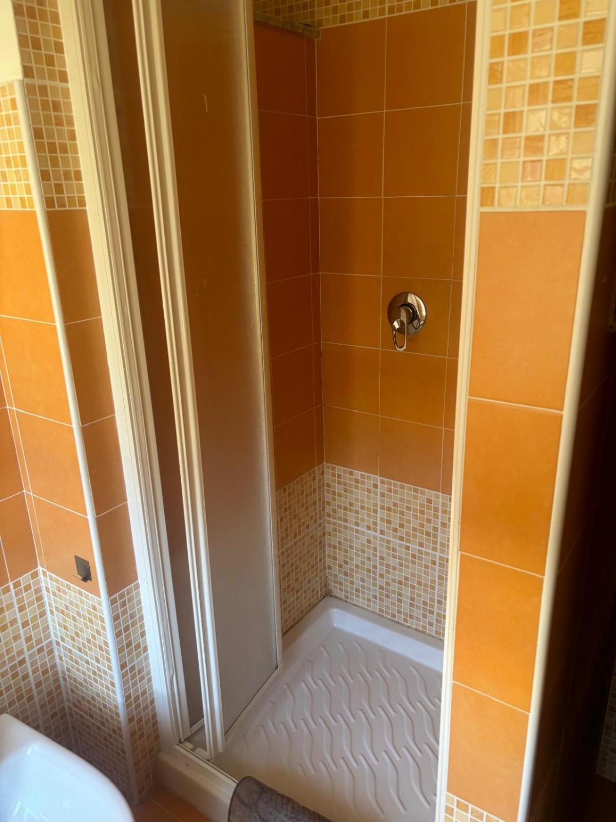 Triple Room with Private External Bathroom