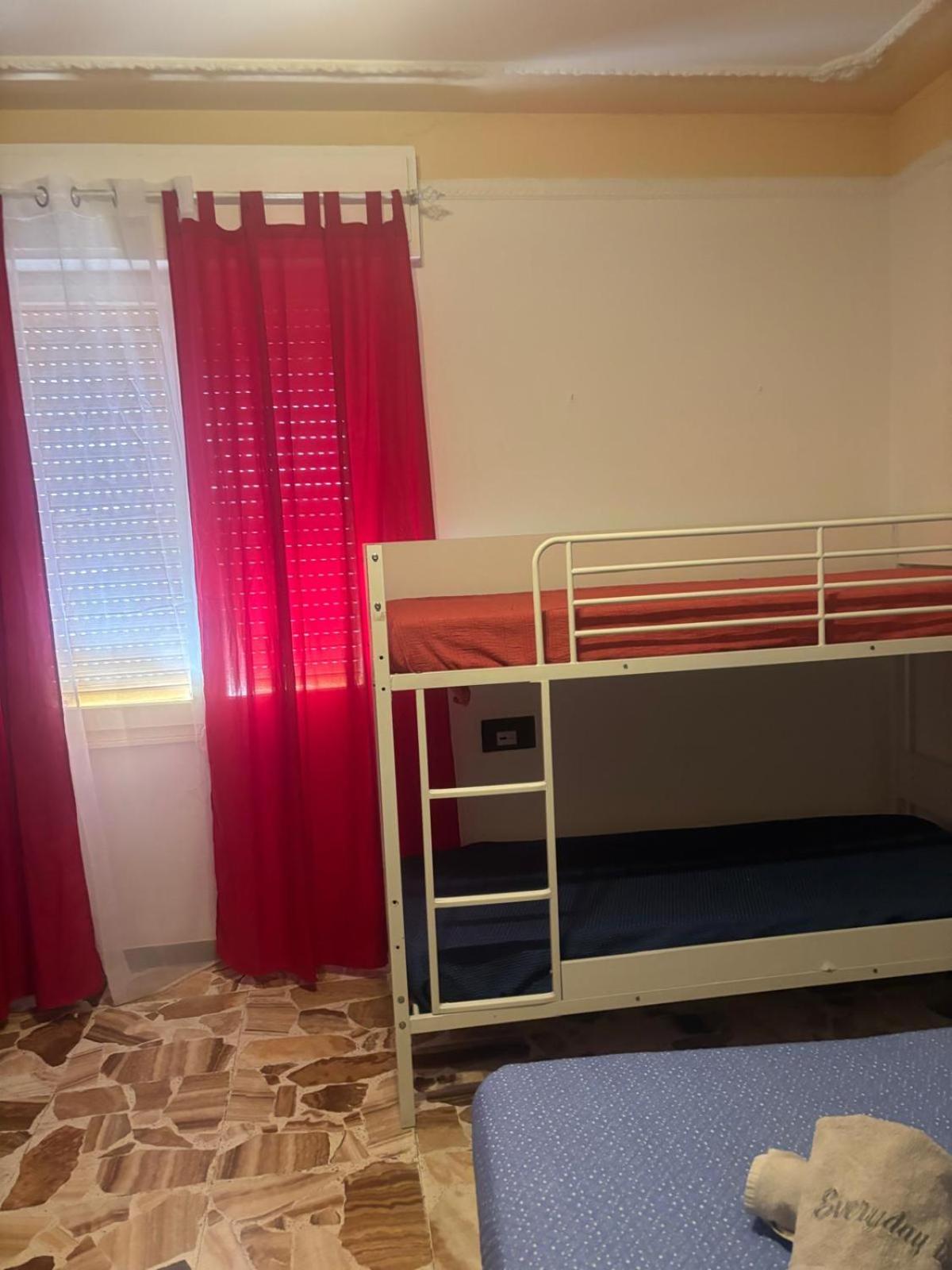 Triple Room with Private External Bathroom