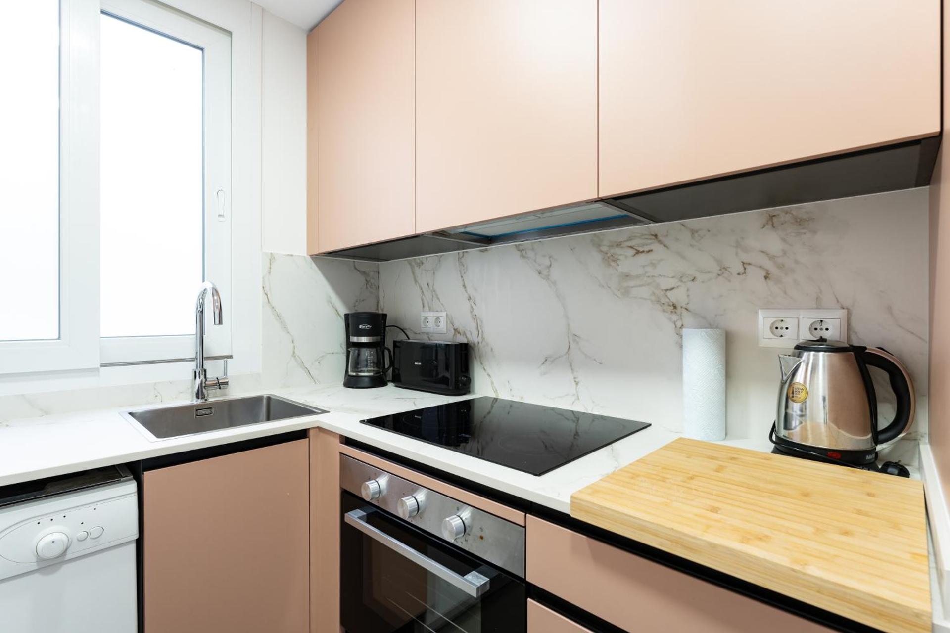 Kitchen or kitchenette