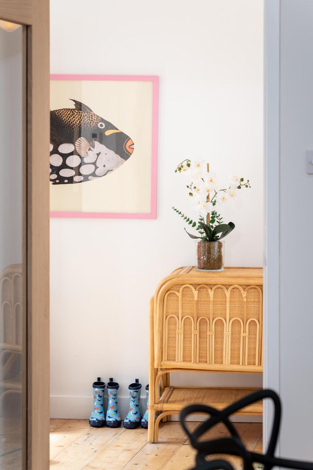 Family Friendly Sleeps 6 in Exmouth By The Sea