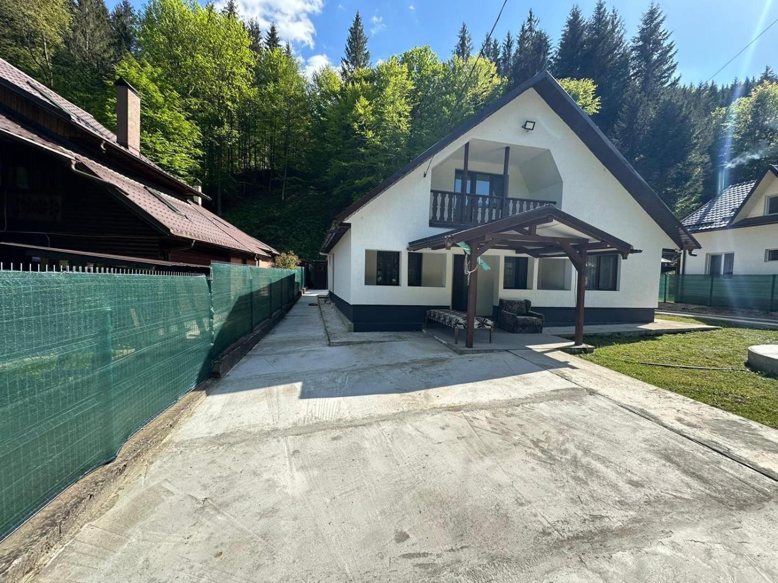 Vila Izvorul Muntelui