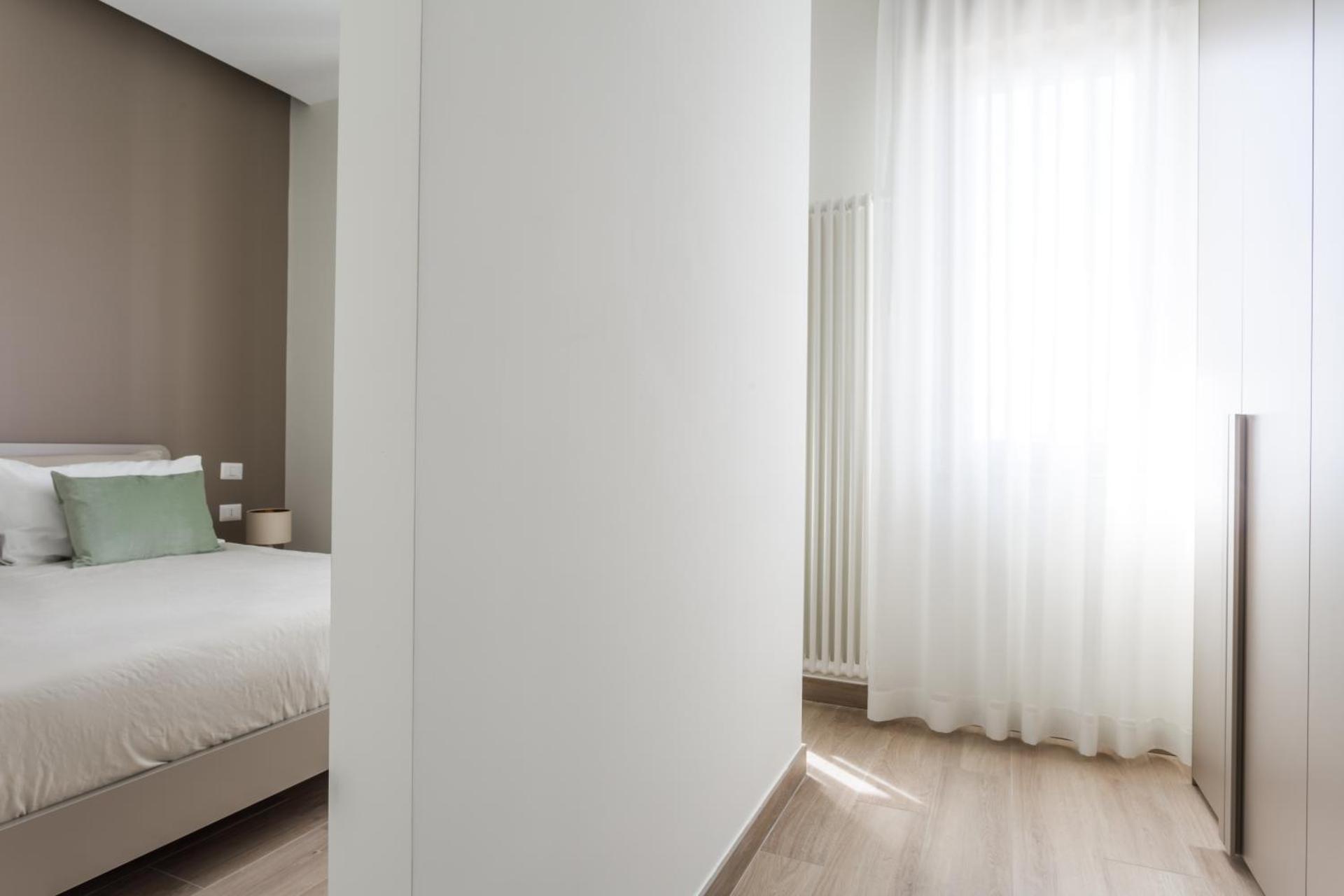 One-Bedroom Apartment with Terrace