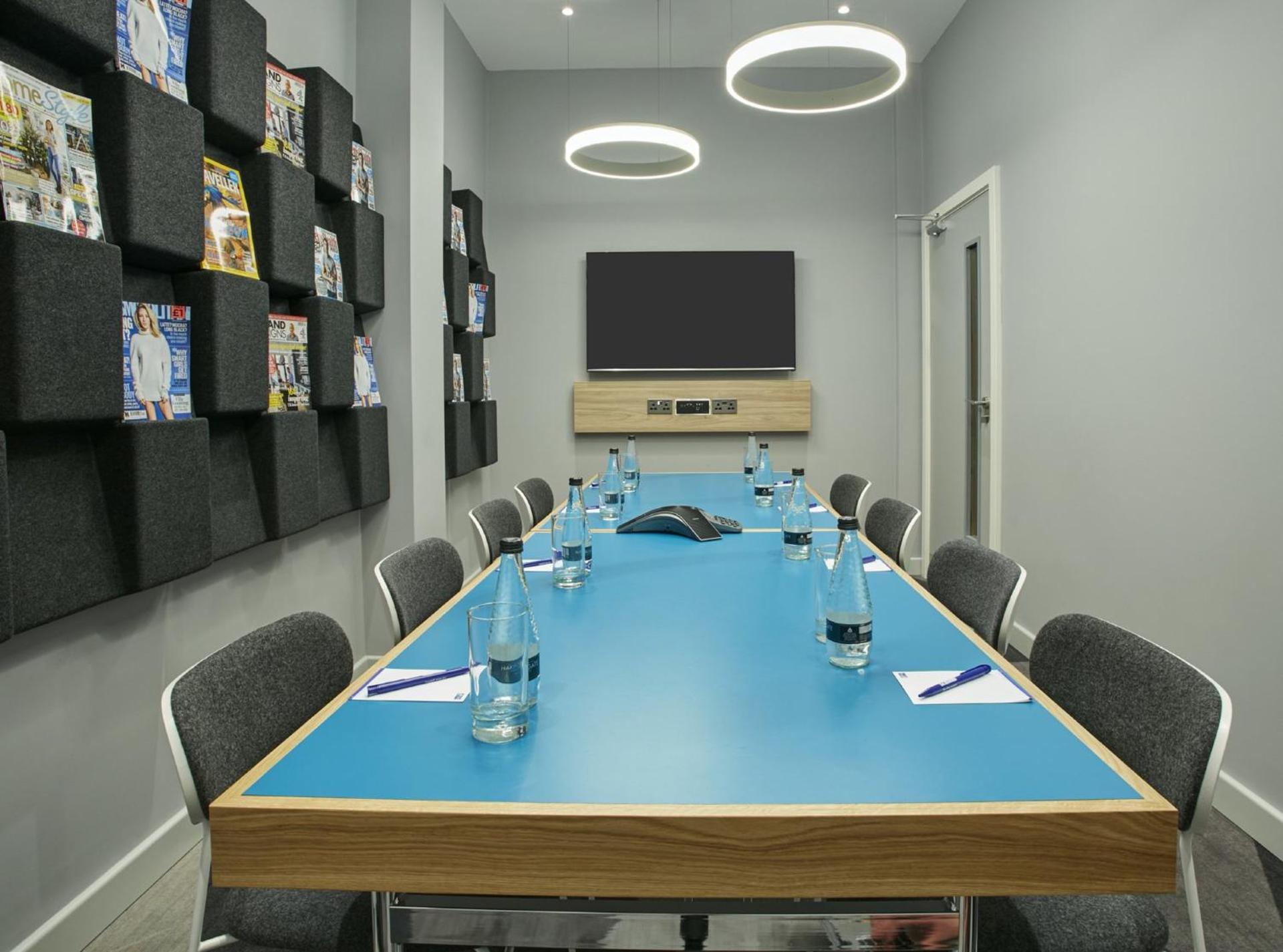 Meeting/conference room