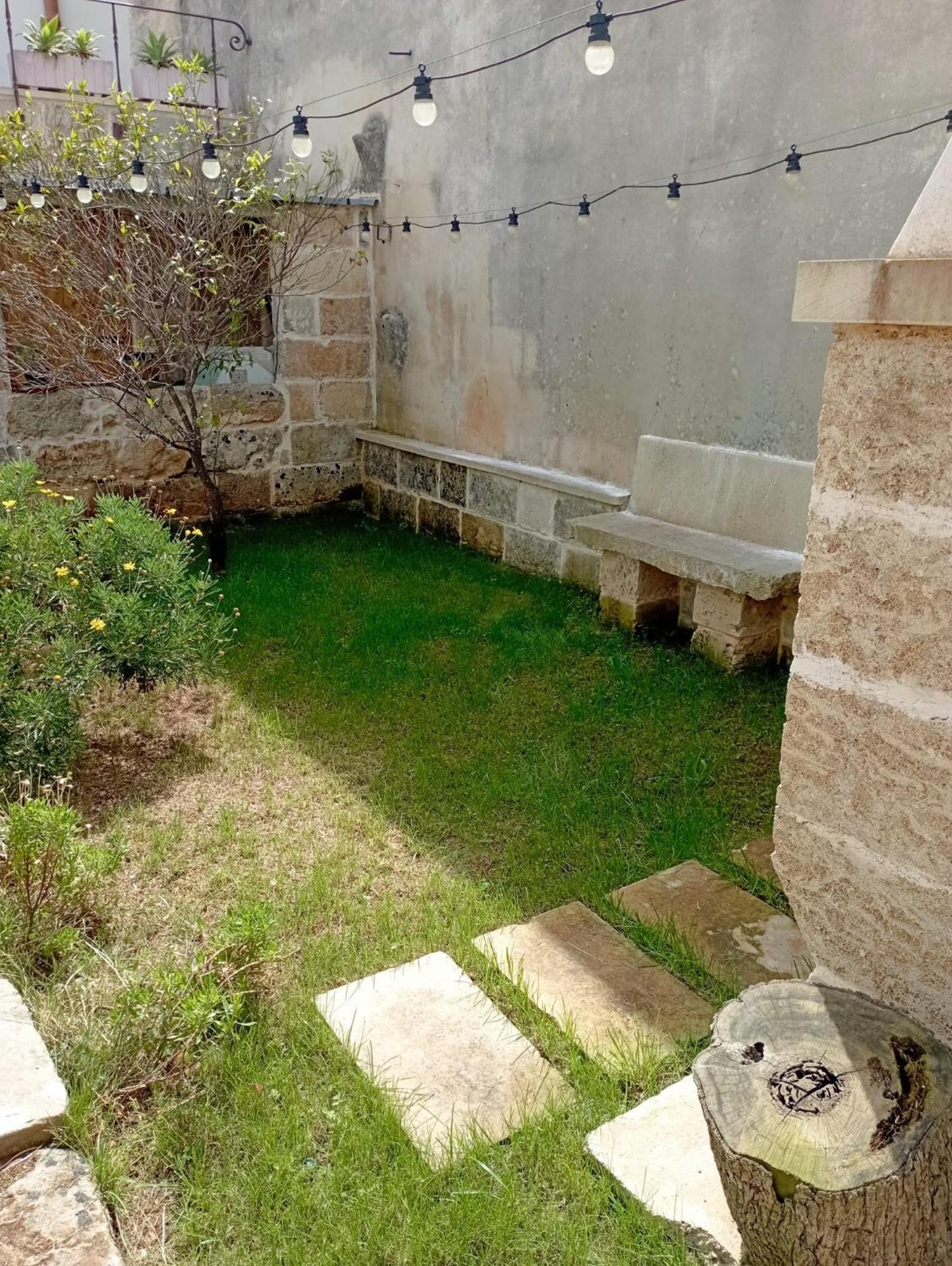 Lisa Dimora Salentina