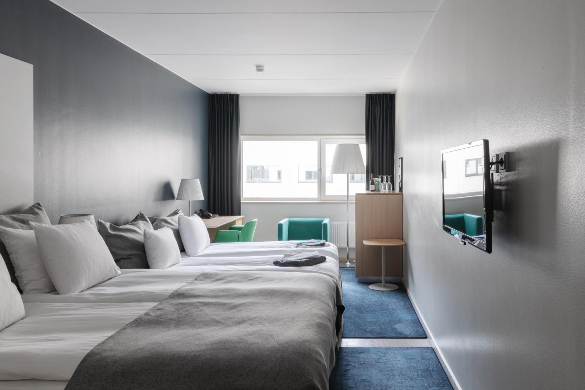 Photo of the whole room