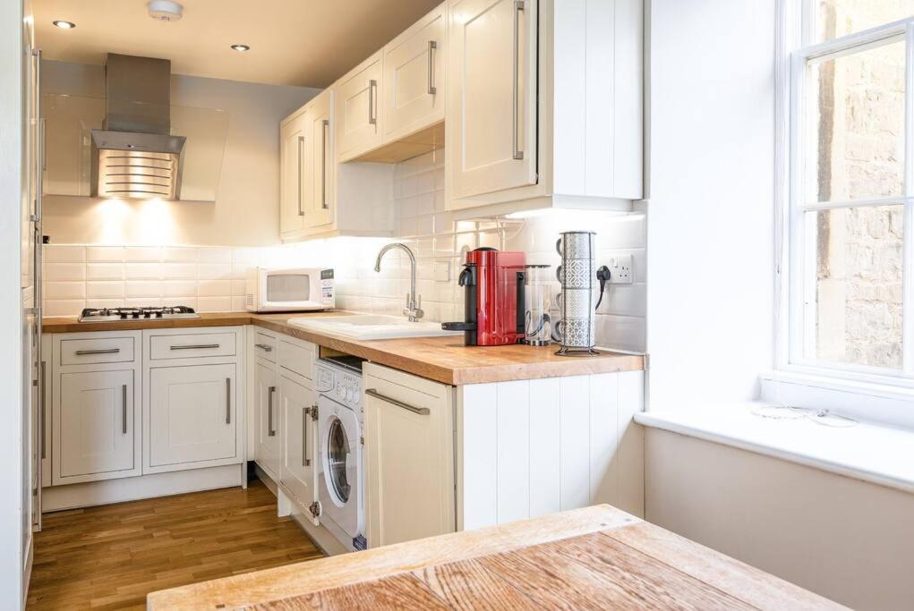 Stunning 2 Bedroom Apartment in Converted Chapel