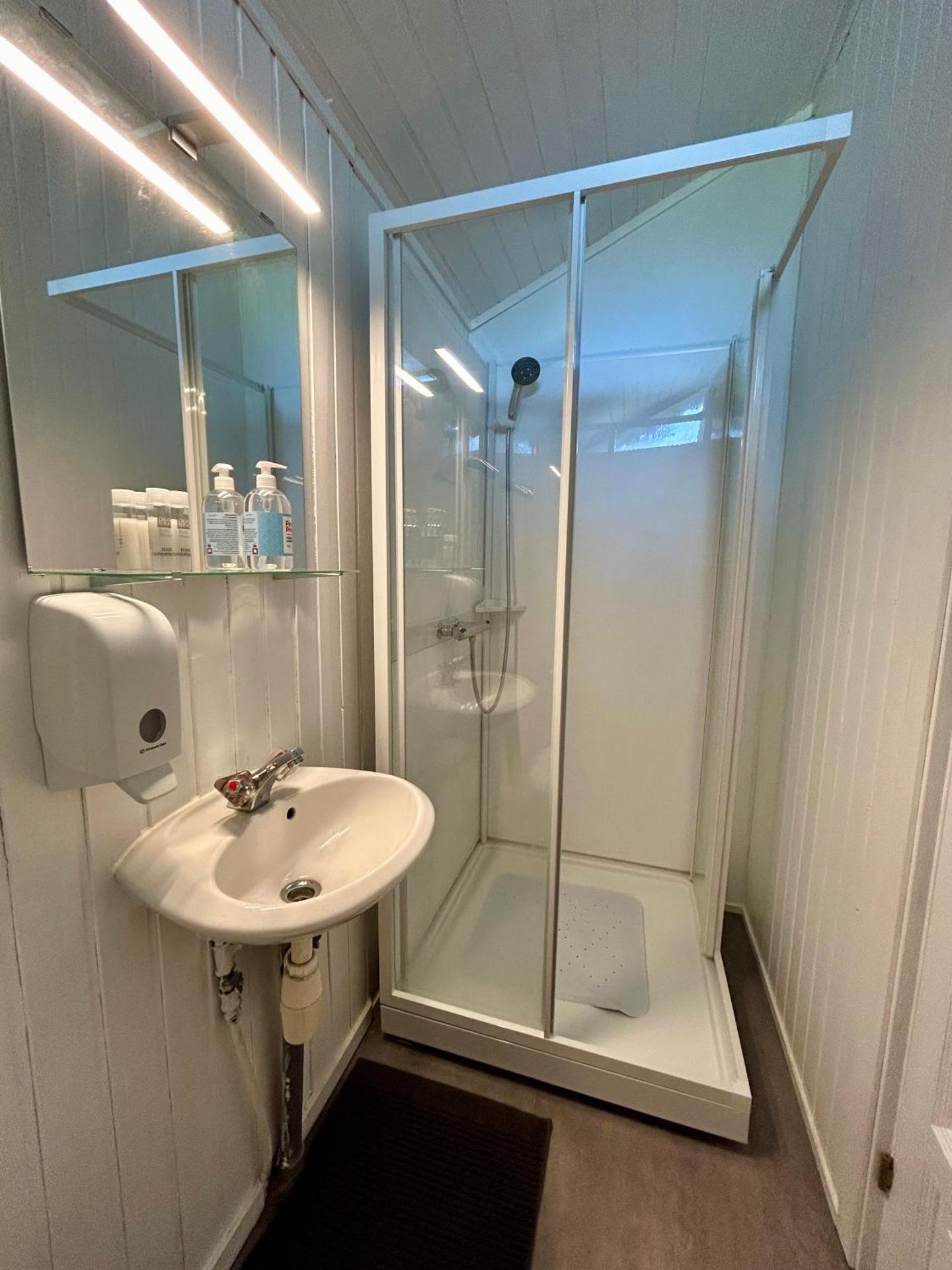 Bungalow con vistas al jardín