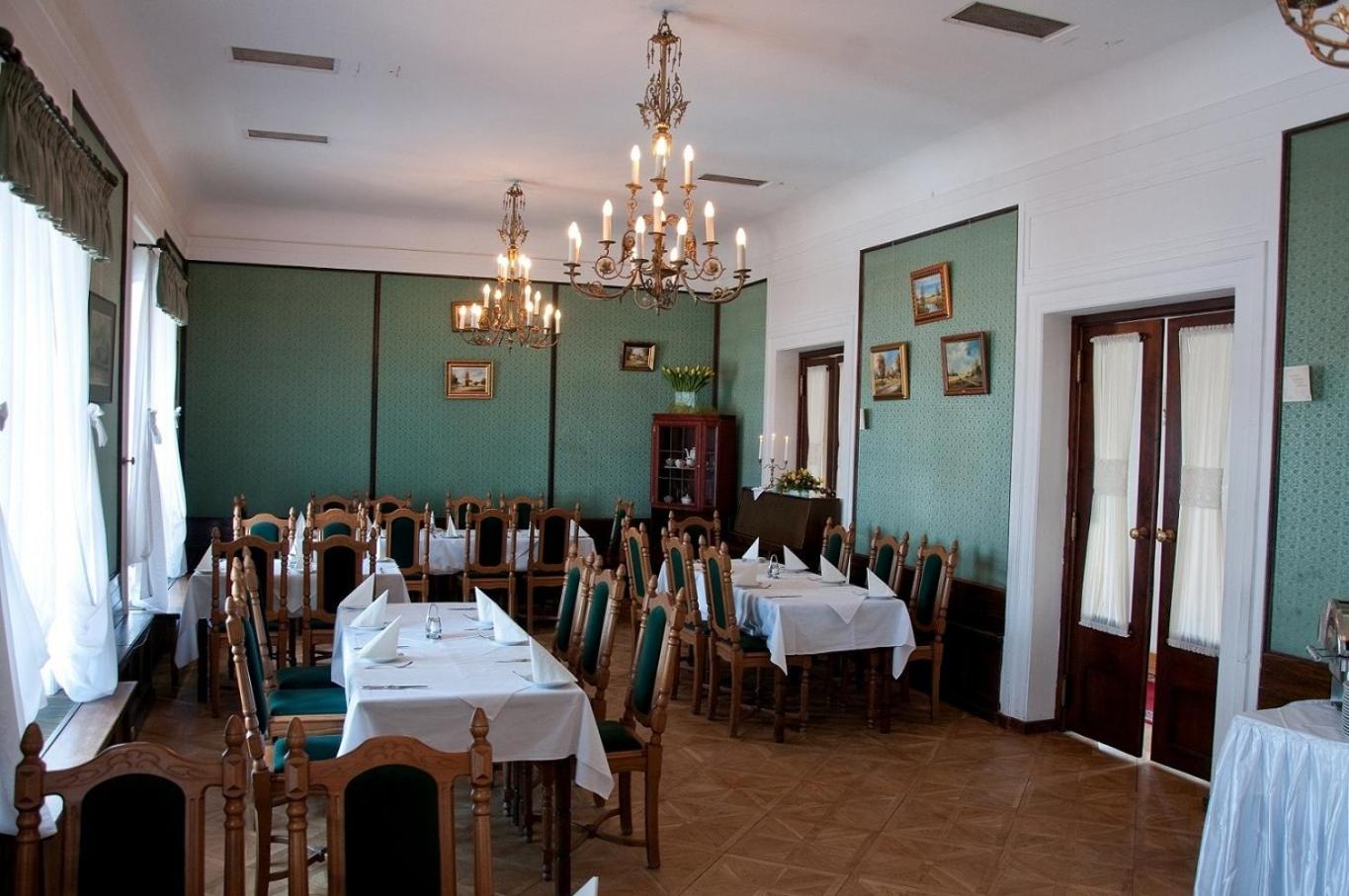 Hotel Zamek Pułtusk Dom Polonii