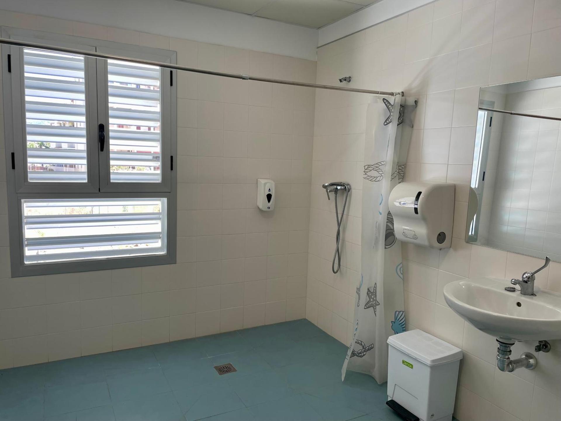 ALOJAMIENTO TORROX PLAYA Centro de Ocio y Tiempo Libre