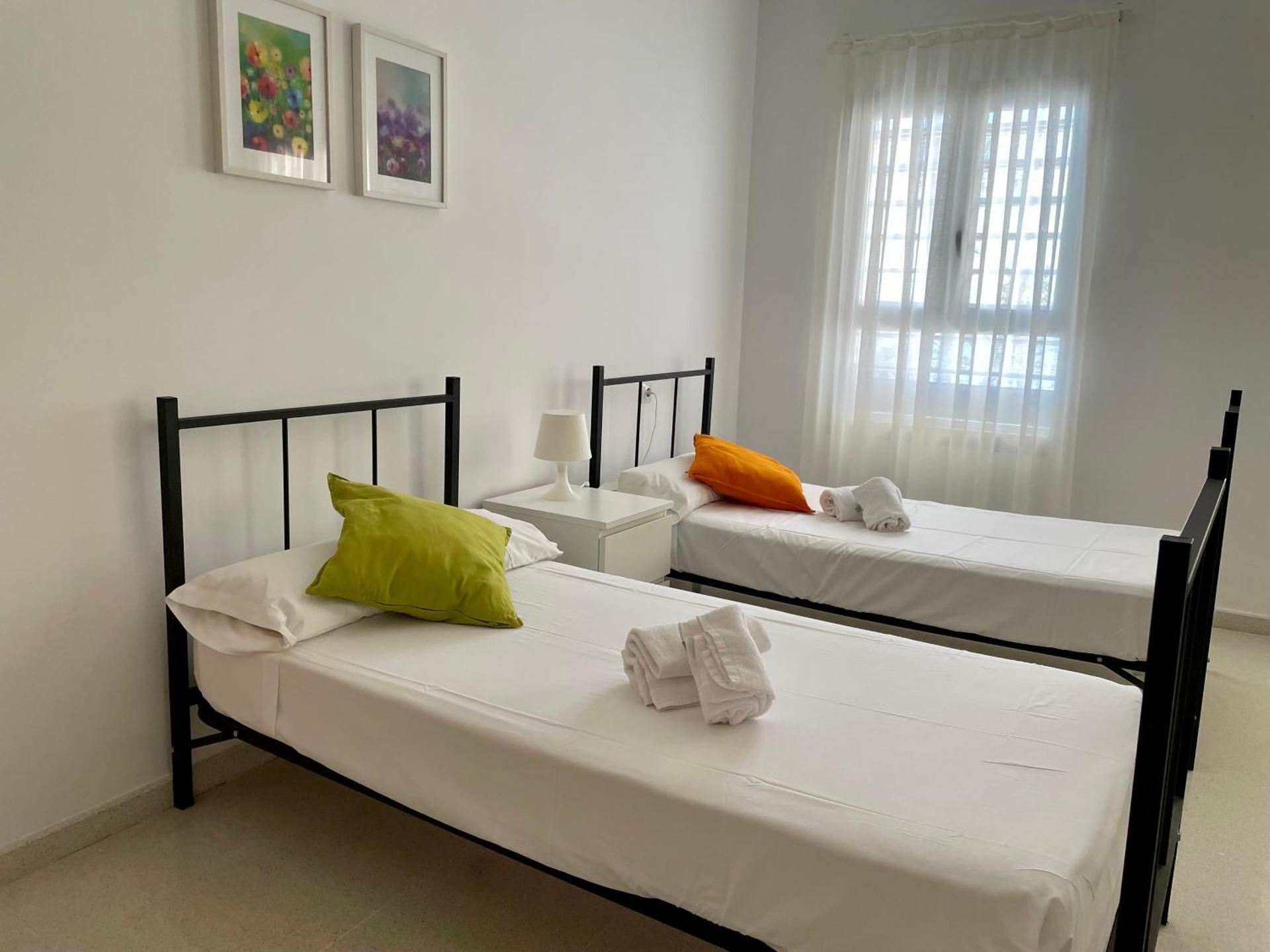 ALOJAMIENTO TORROX PLAYA Centro de Ocio y Tiempo Libre