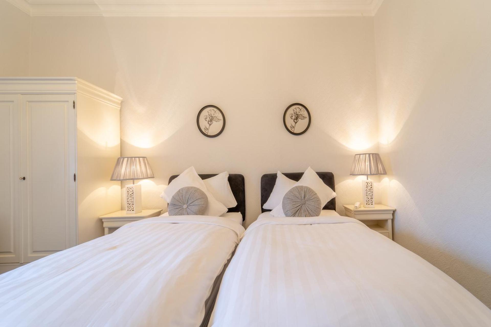 Bankton Rooms & Lodges