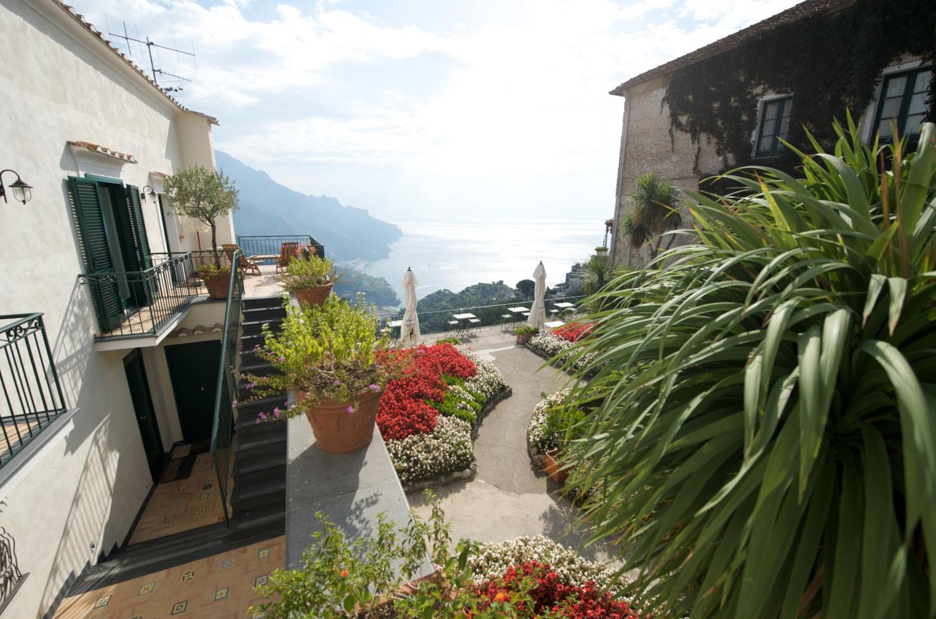 Deluxe Double Room with Garden View