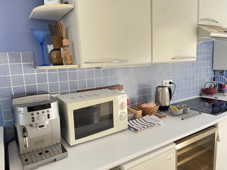 «  La PETITE MAISON » ....Des grands espaces...