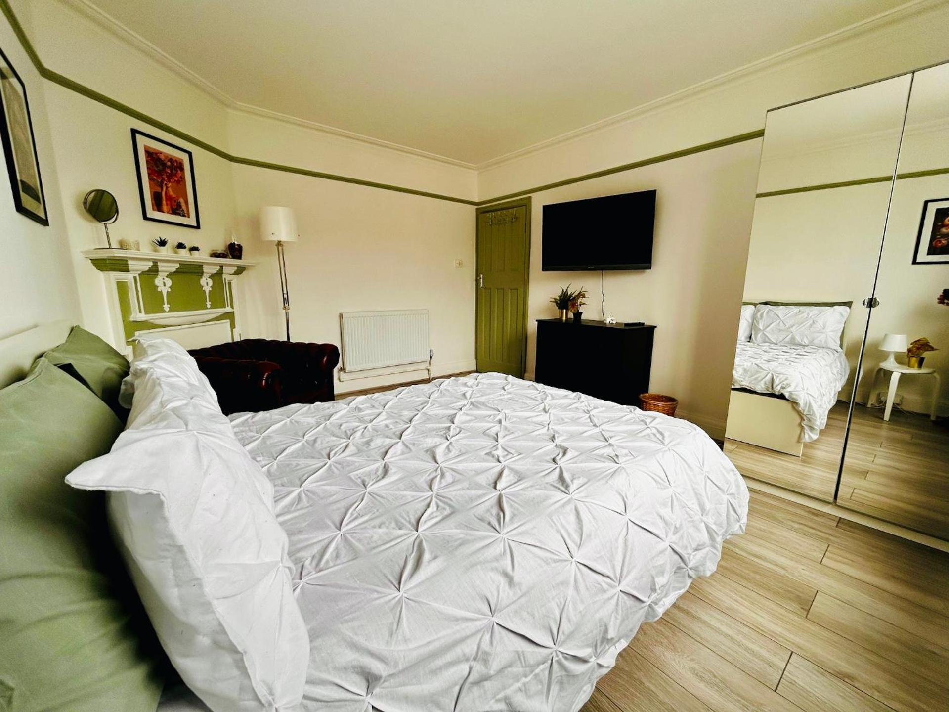 Rest Boutique Golders Green