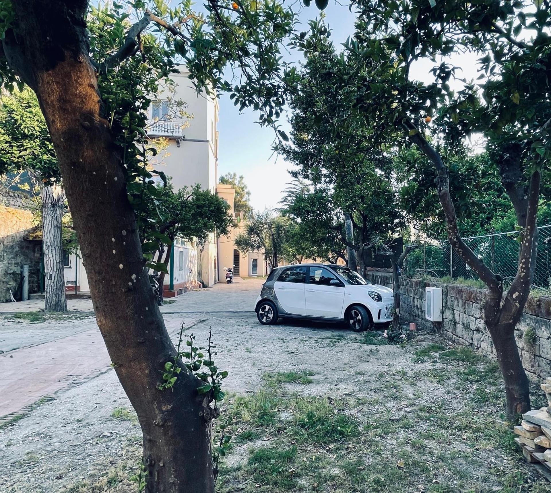Casa Torre a Sorrento con parcheggio gratuito