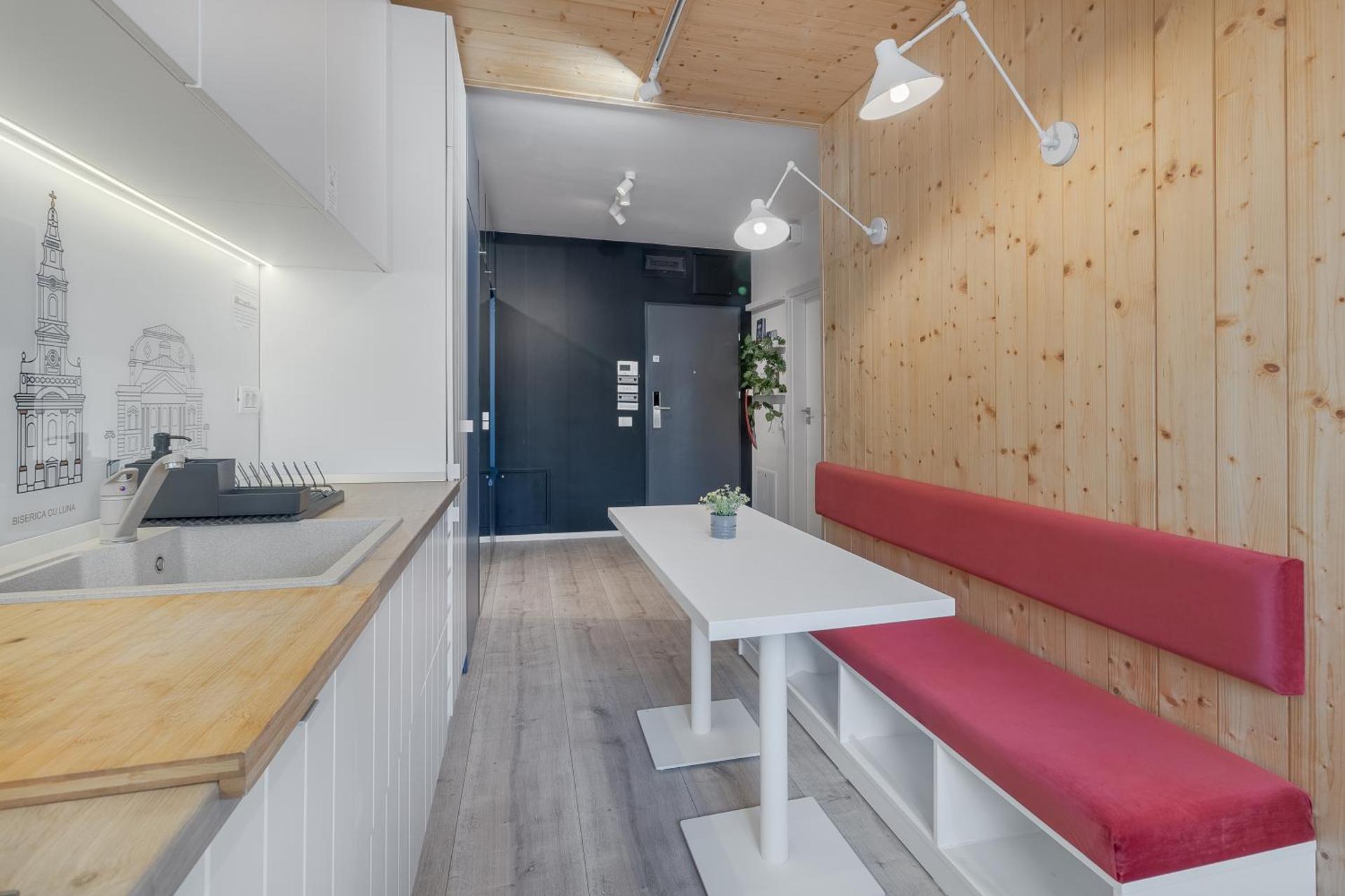 Kitchen or kitchenette