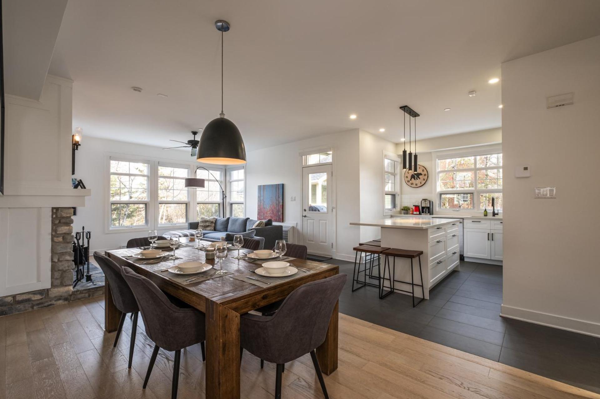 Tremblant Prestige - Les Eaux 233-2