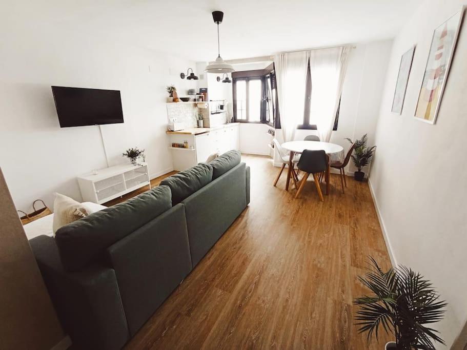 Lastres Tu hogar en la costa