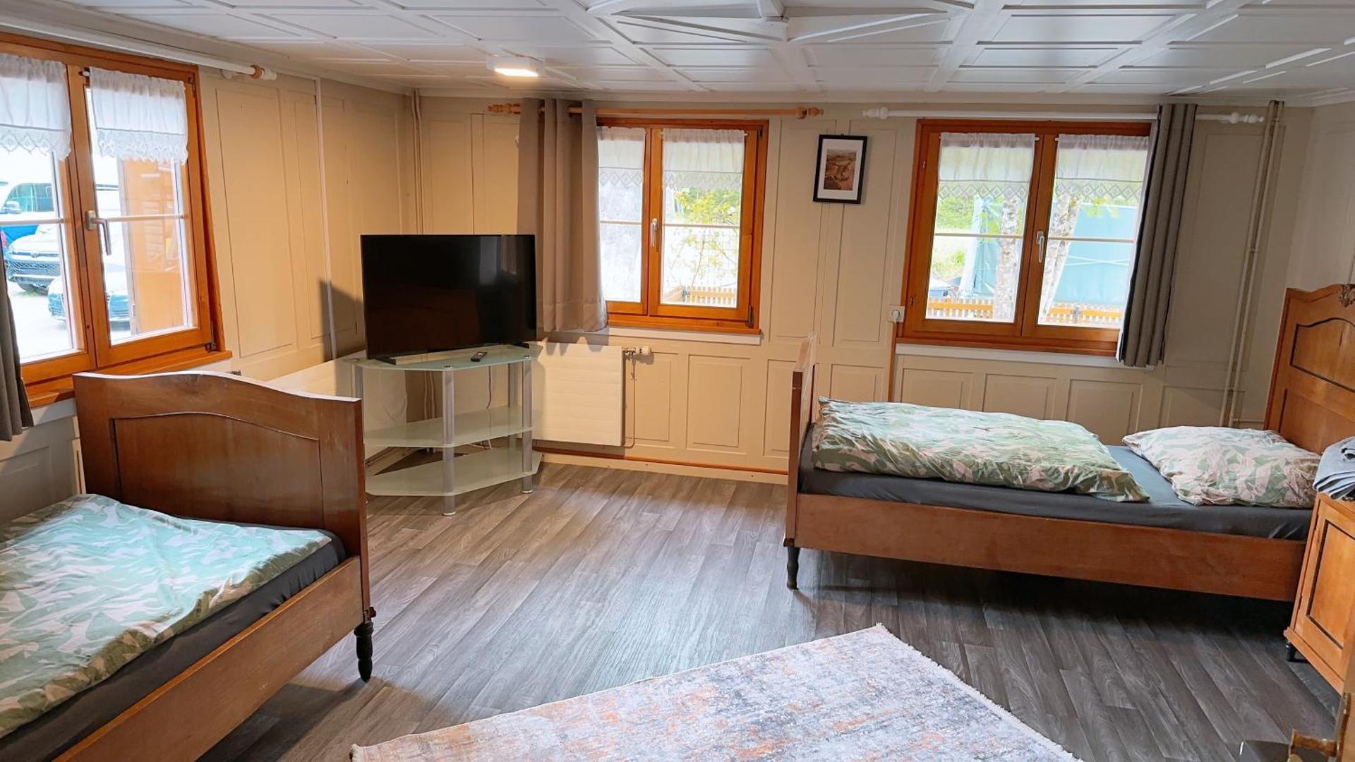 Happy Point Apartment