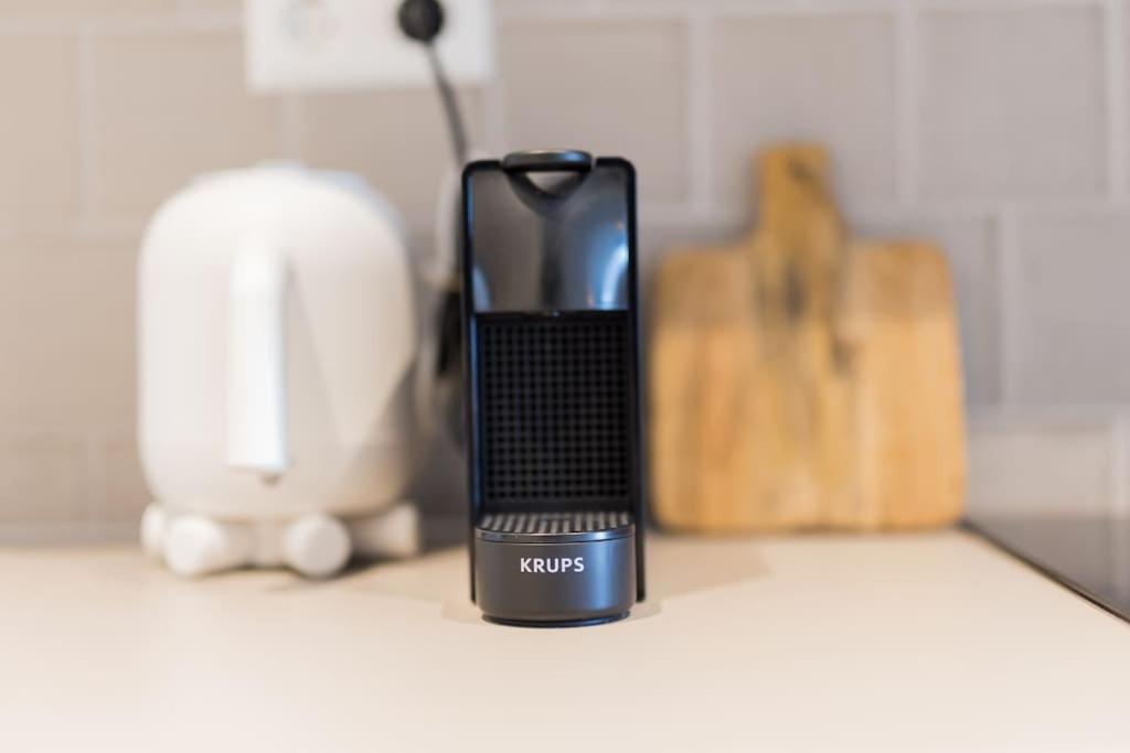 Haya Sieview - 'The Beach'