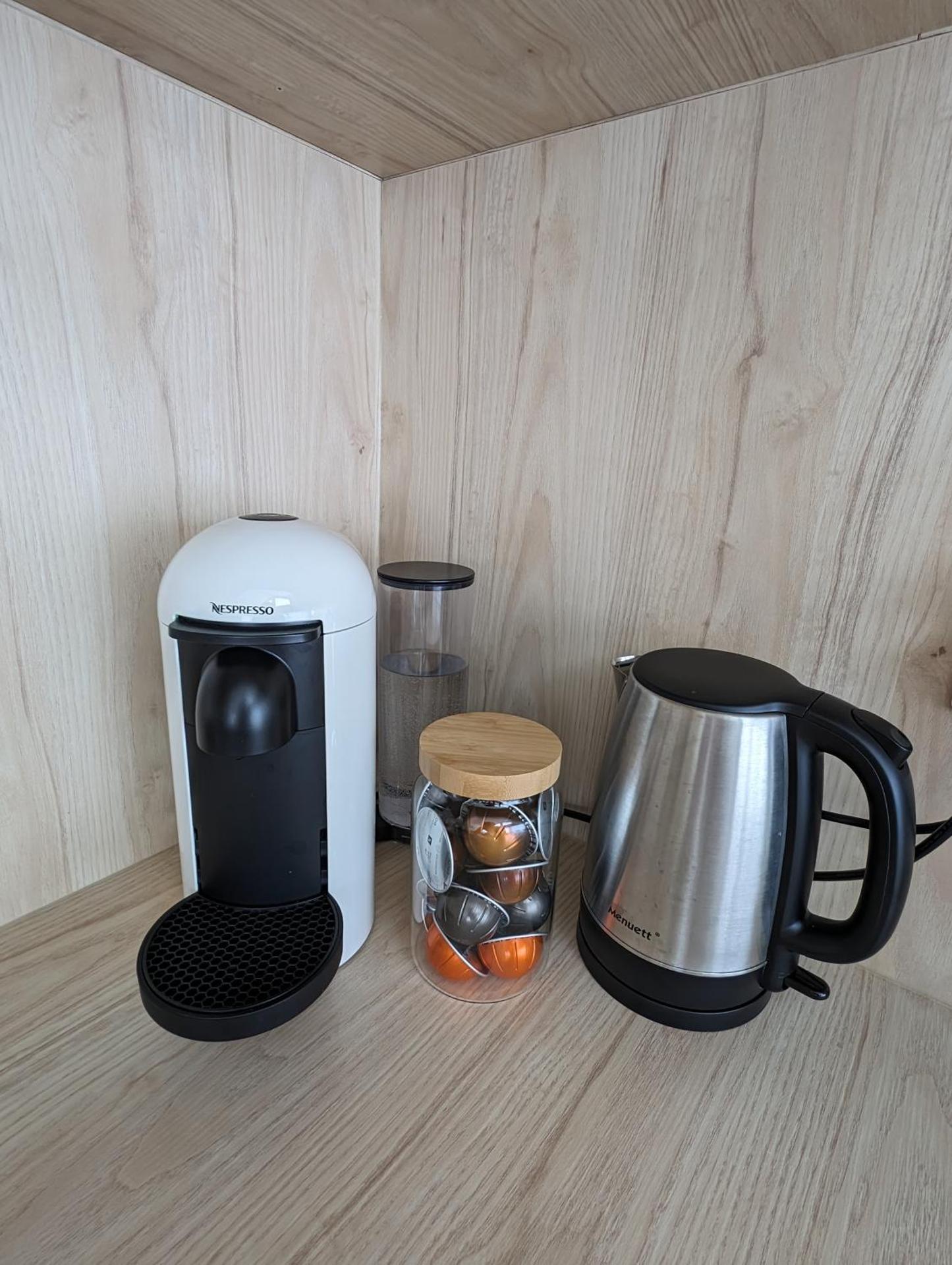 Coffee/tea facilities