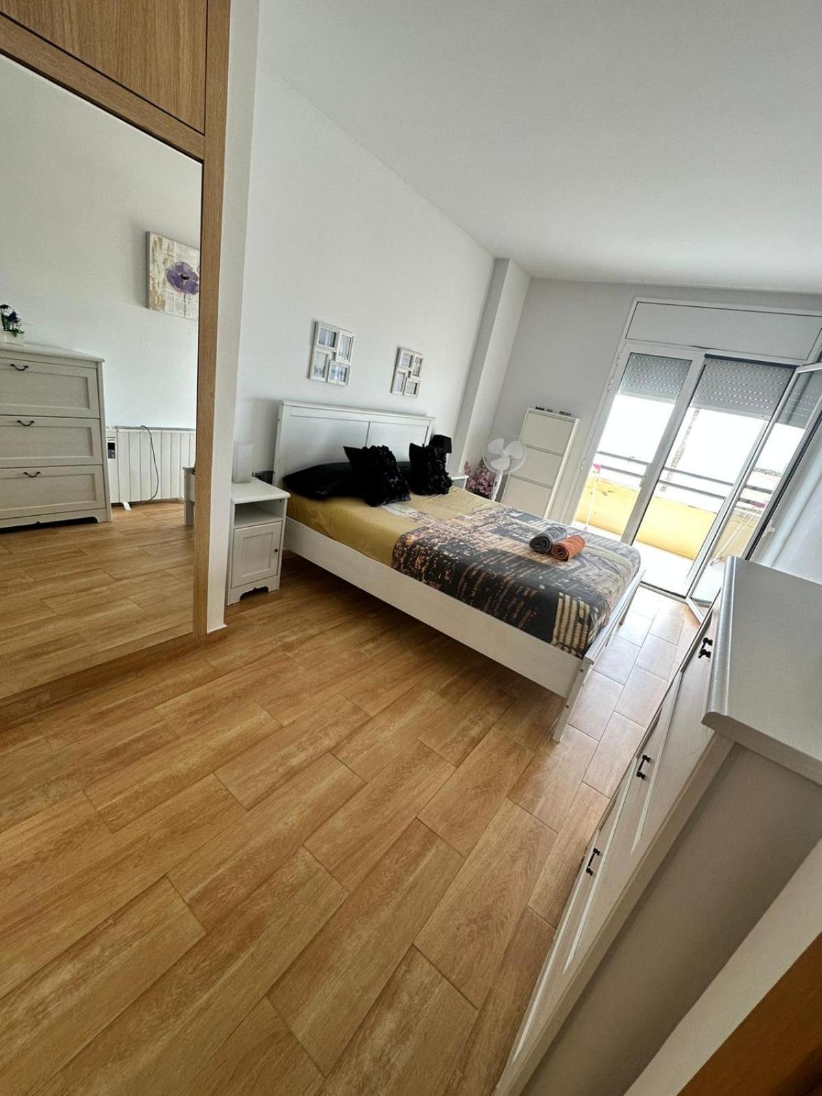 Apartamento Primera Linea de Mar, Cunit