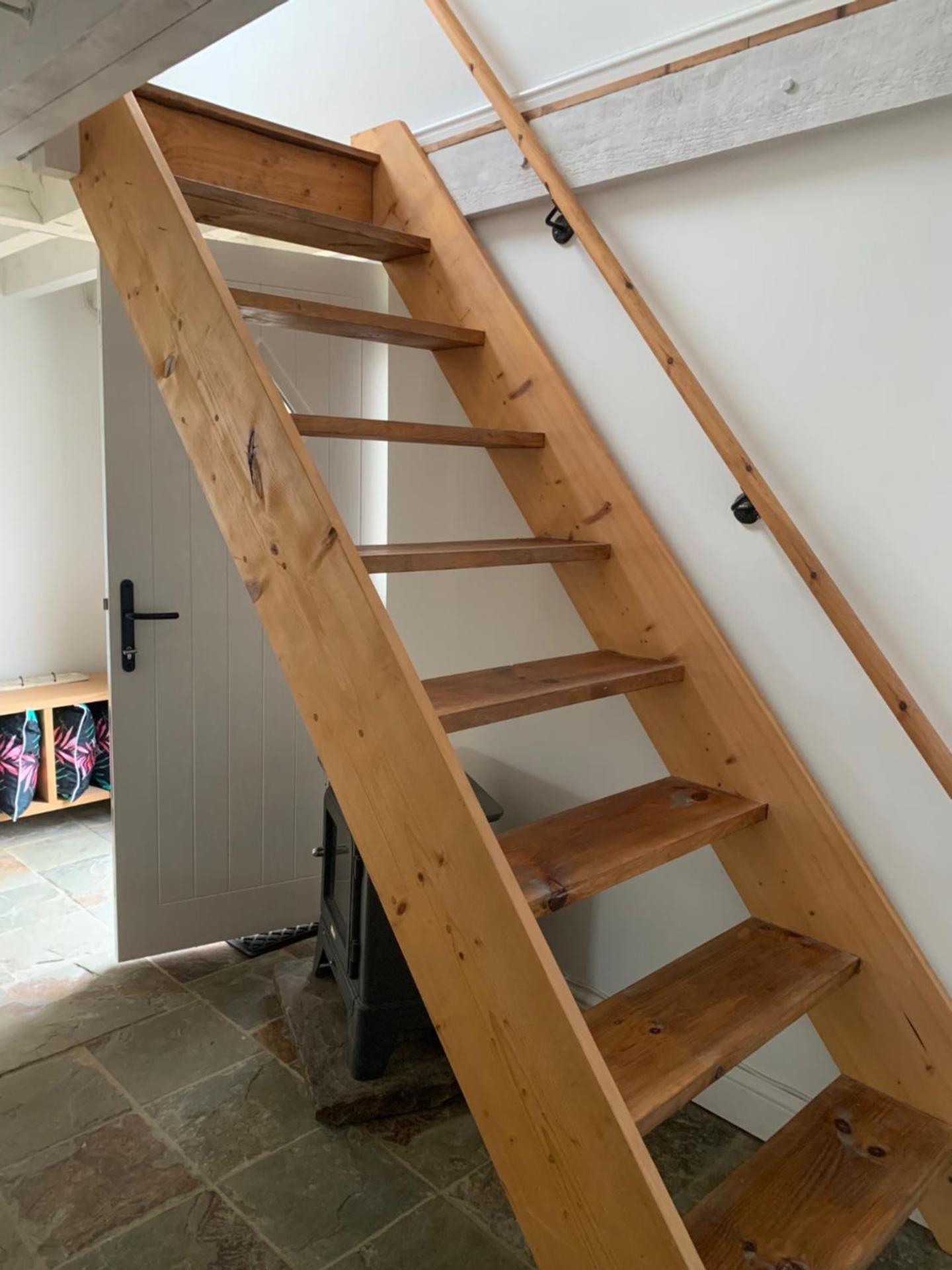 Y Stabl, Llanrhidian, Gower