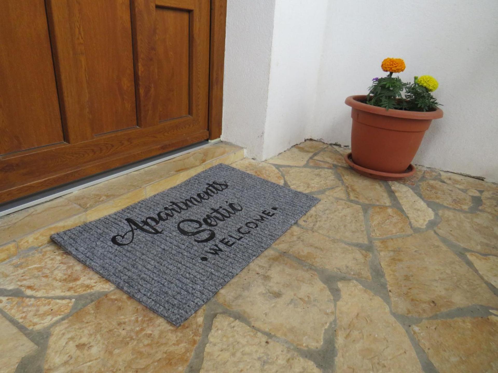 Property logo or sign