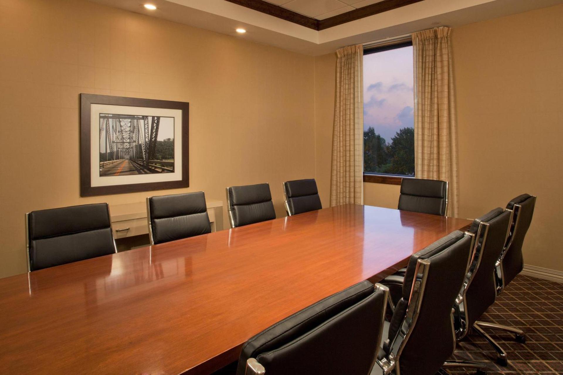 Meeting/conference room