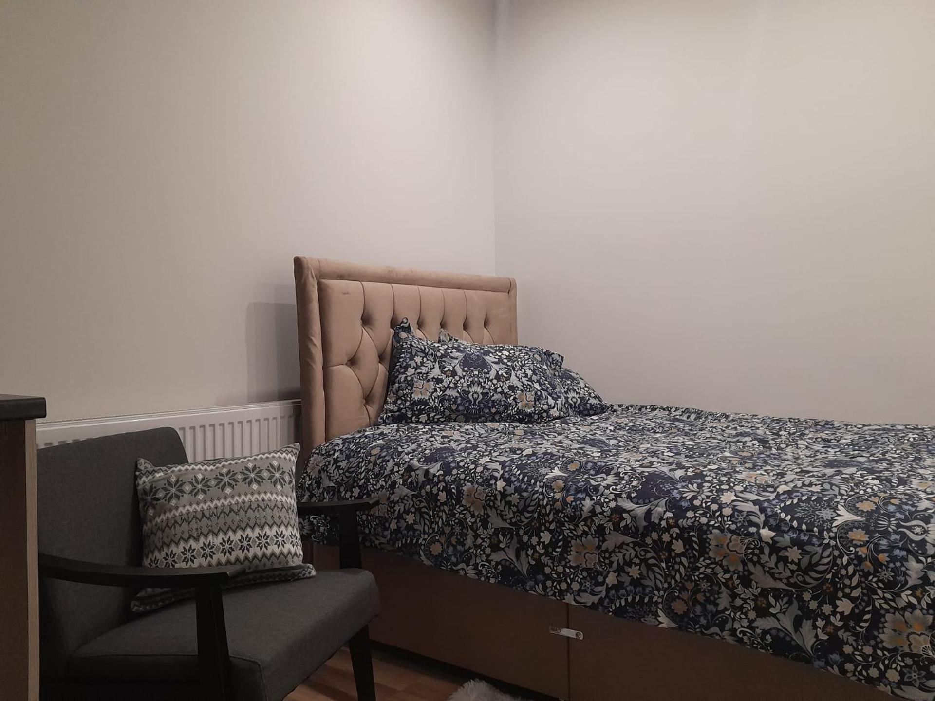 Naya Serviced Apartment - West London