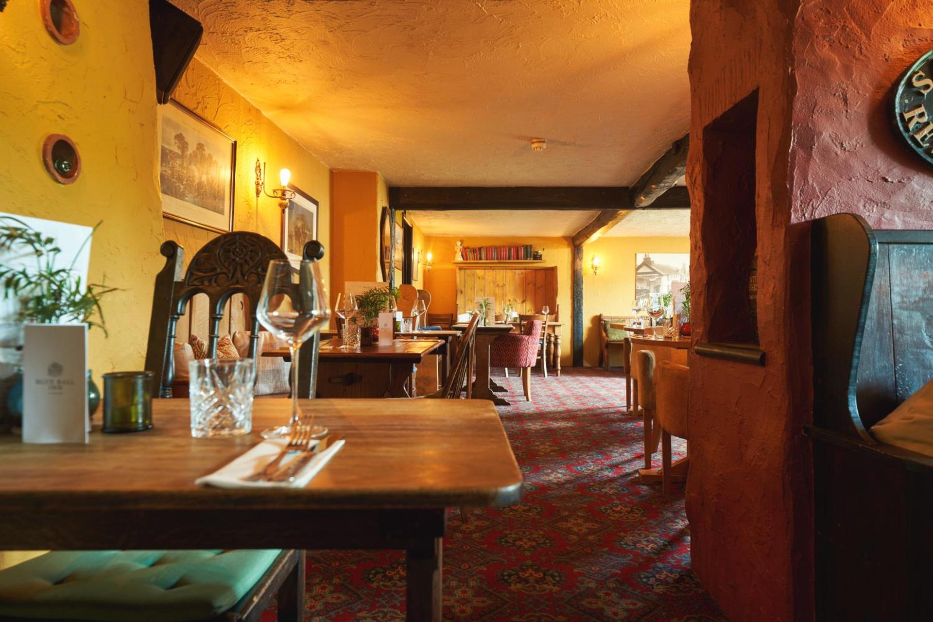 Restaurant/places to eat