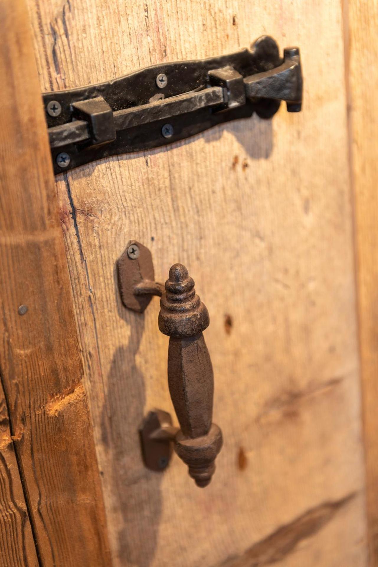 exklusives Alpenchalet mit Jacuzzi & Sauna für bis zu 14 Personen