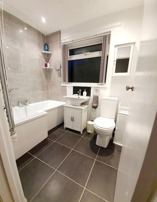 Seaview Self Catering-Fleetview