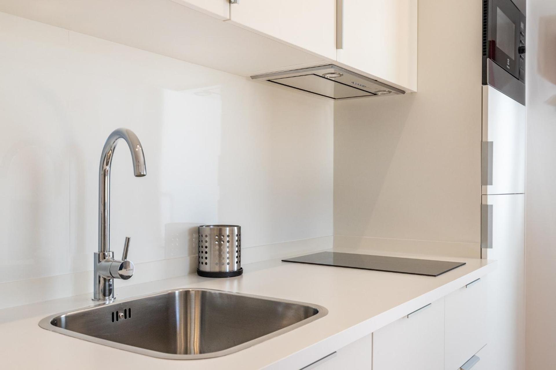 Design and bright studios near Pastéis de Belém