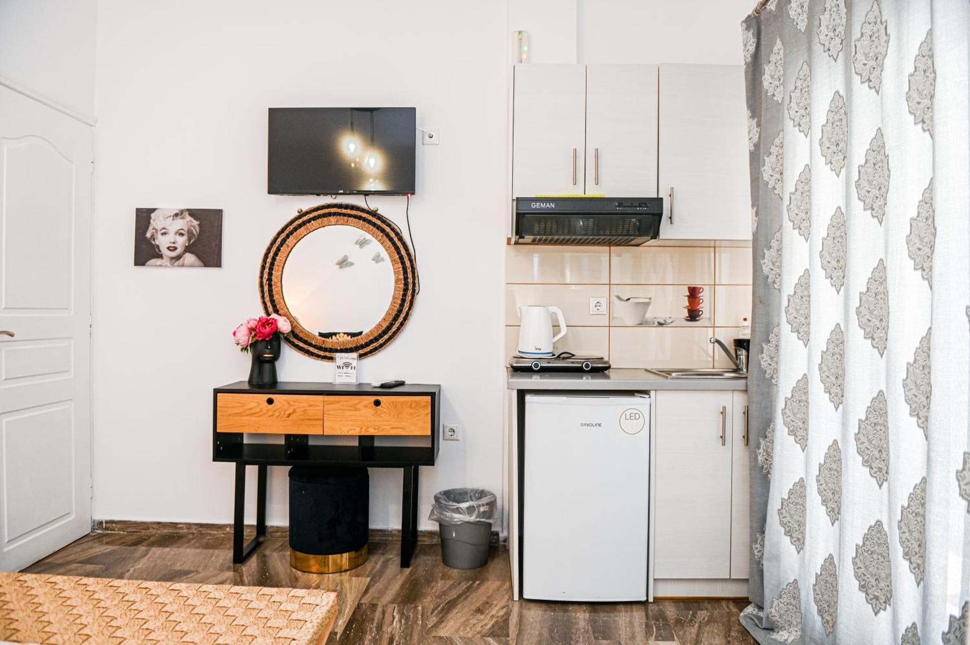 Superior Studio (2 Adults)