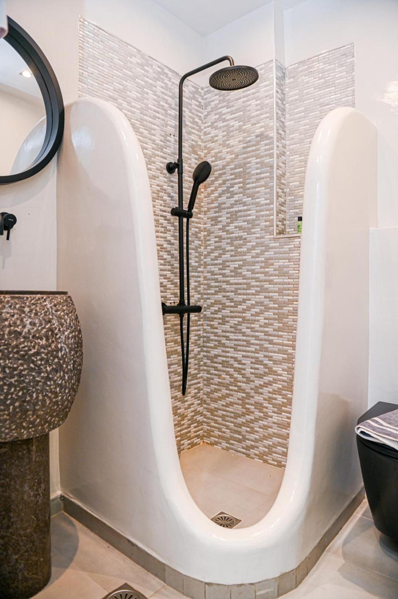 Georgia Pelekanou Studios