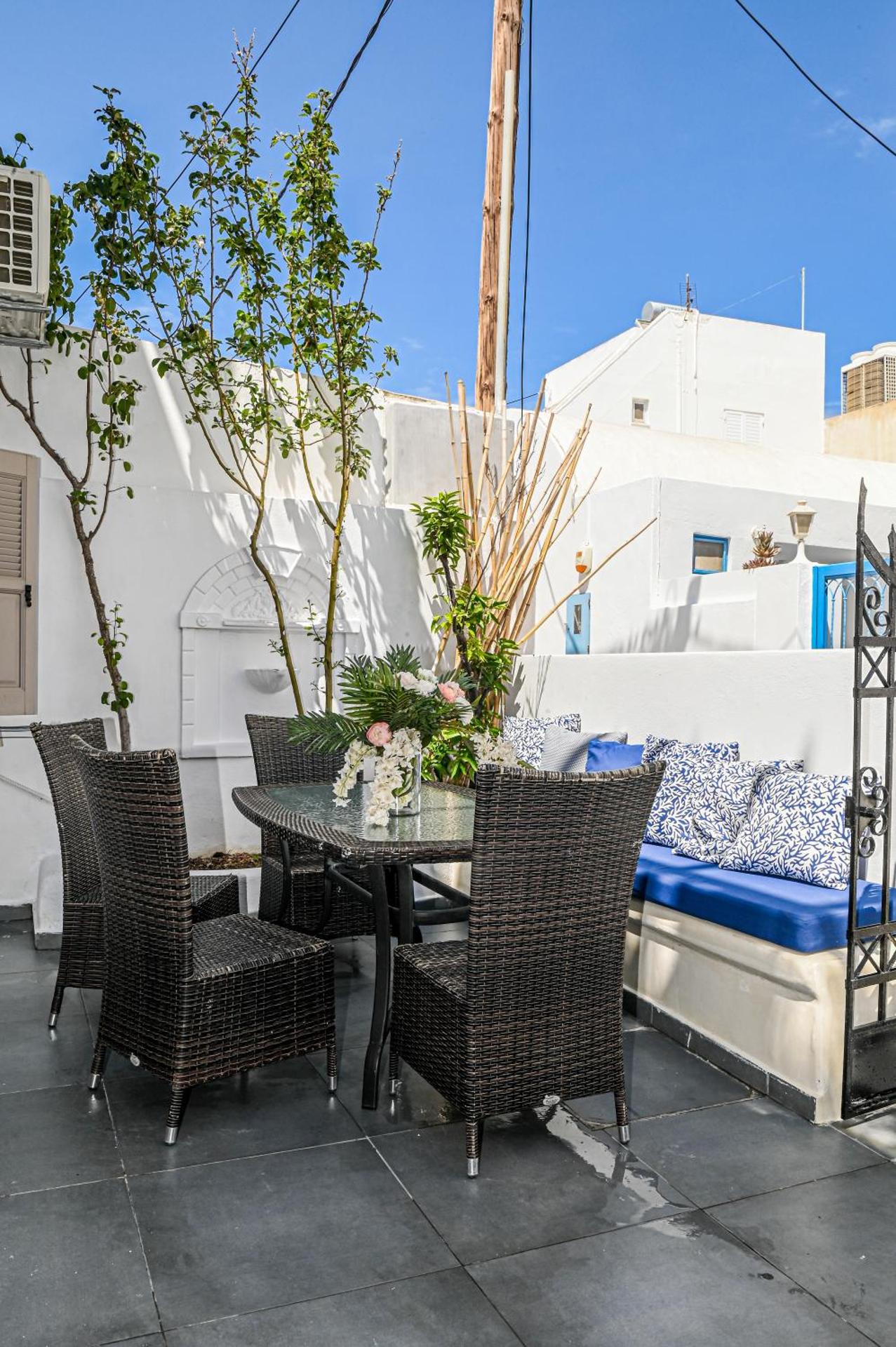 Georgia Pelekanou Studios