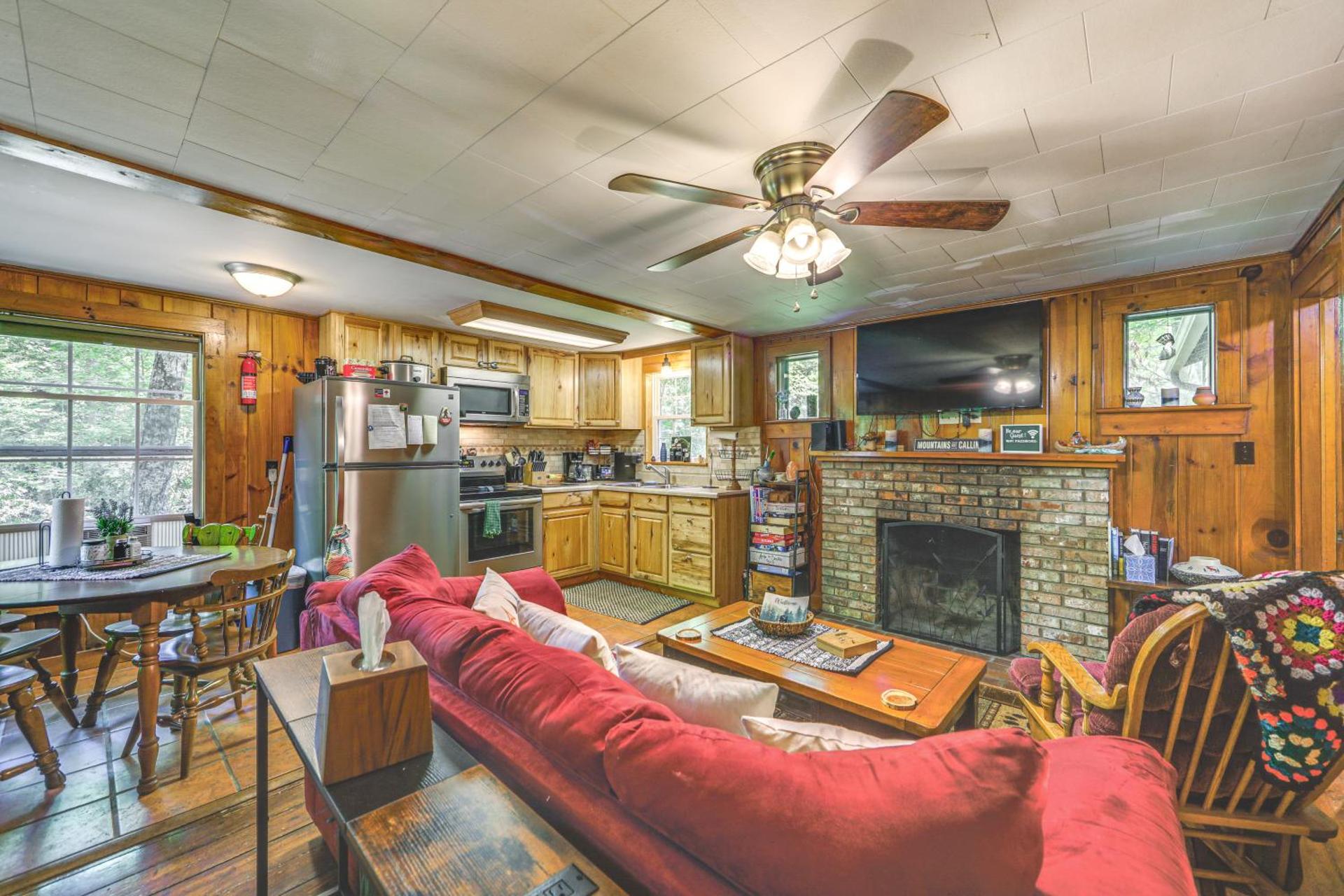 Pet-Friendly Creekside Cabin with Pool Access!