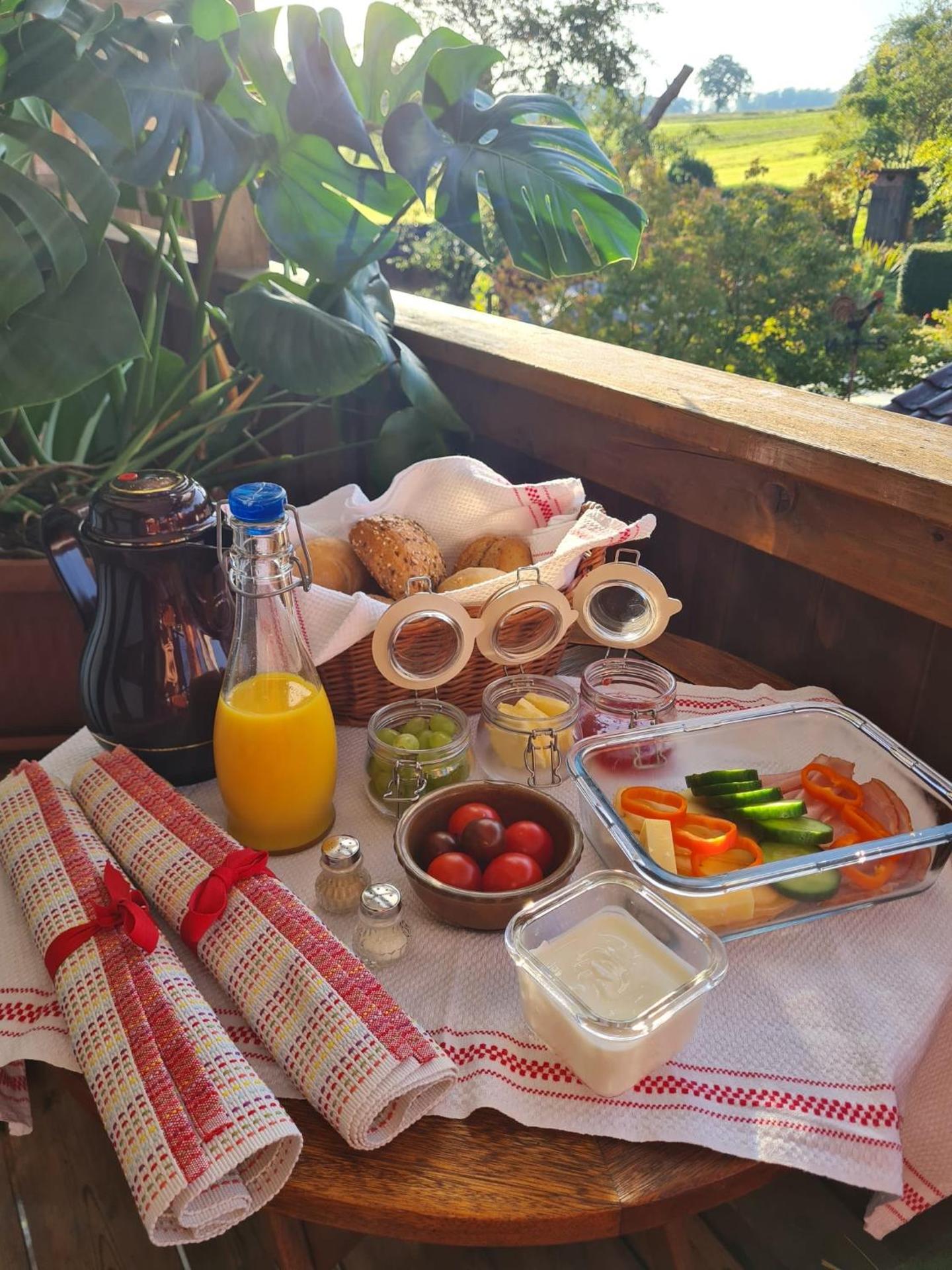 Gemütlicher Schäferwagen im Grünen-Schäferwagen 44