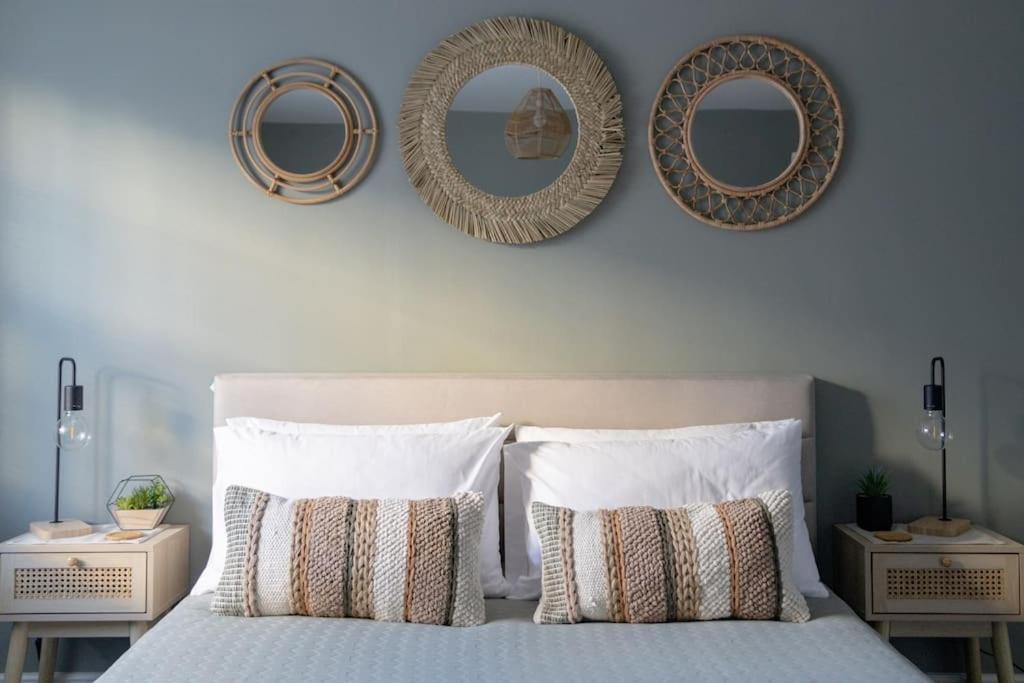 Montpellier Courtyard