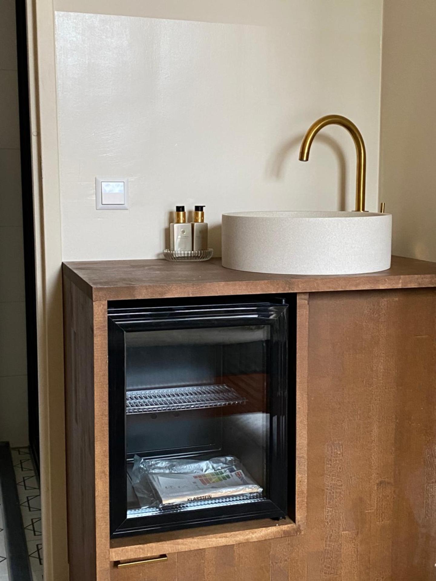 Gorgeous room near Haarlem Station, city center