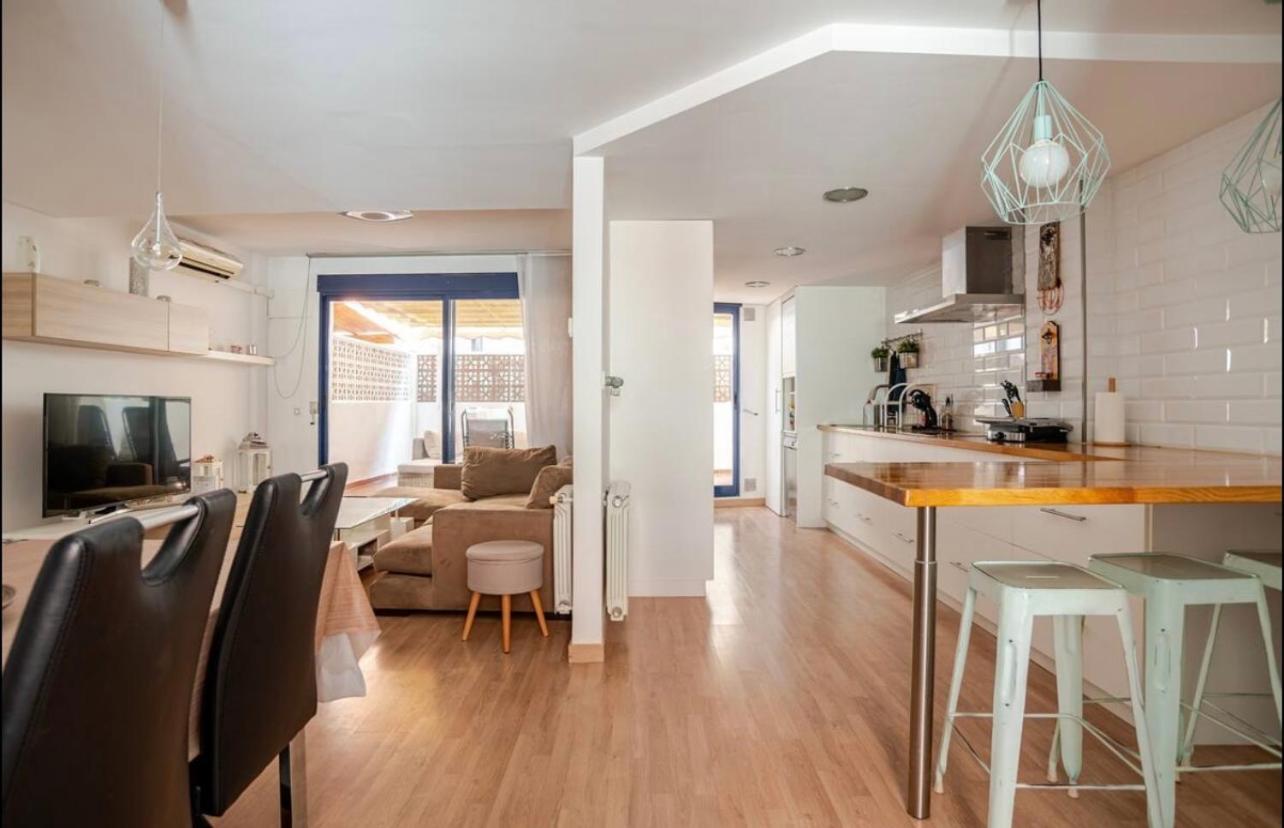 Adosado, wifi, playa, lugar espacioso, vacacional