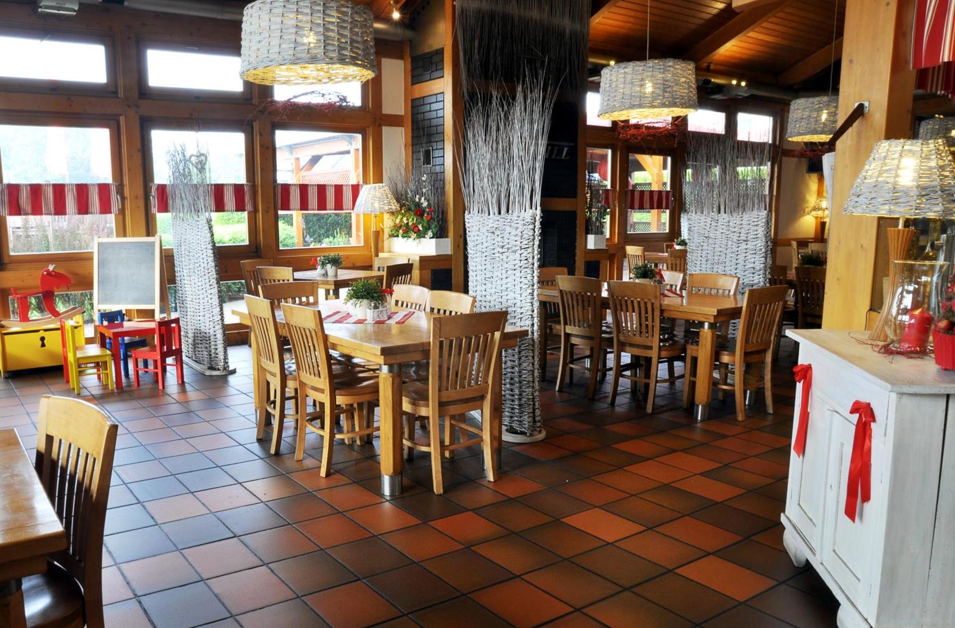 Restaurant/places to eat