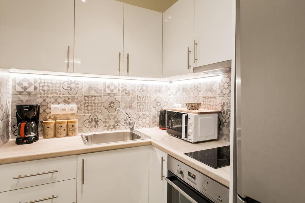 The Green Athenian luxury Flat