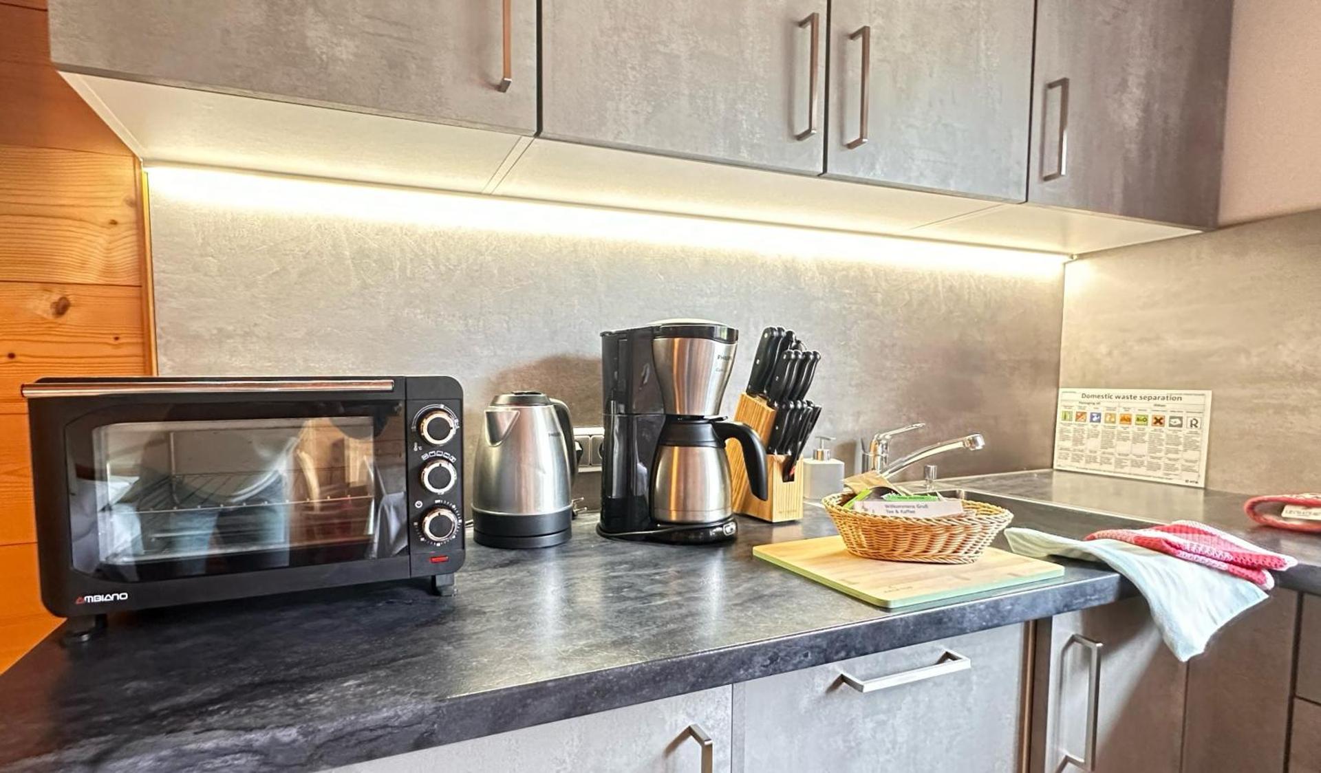 Coffee/tea facilities