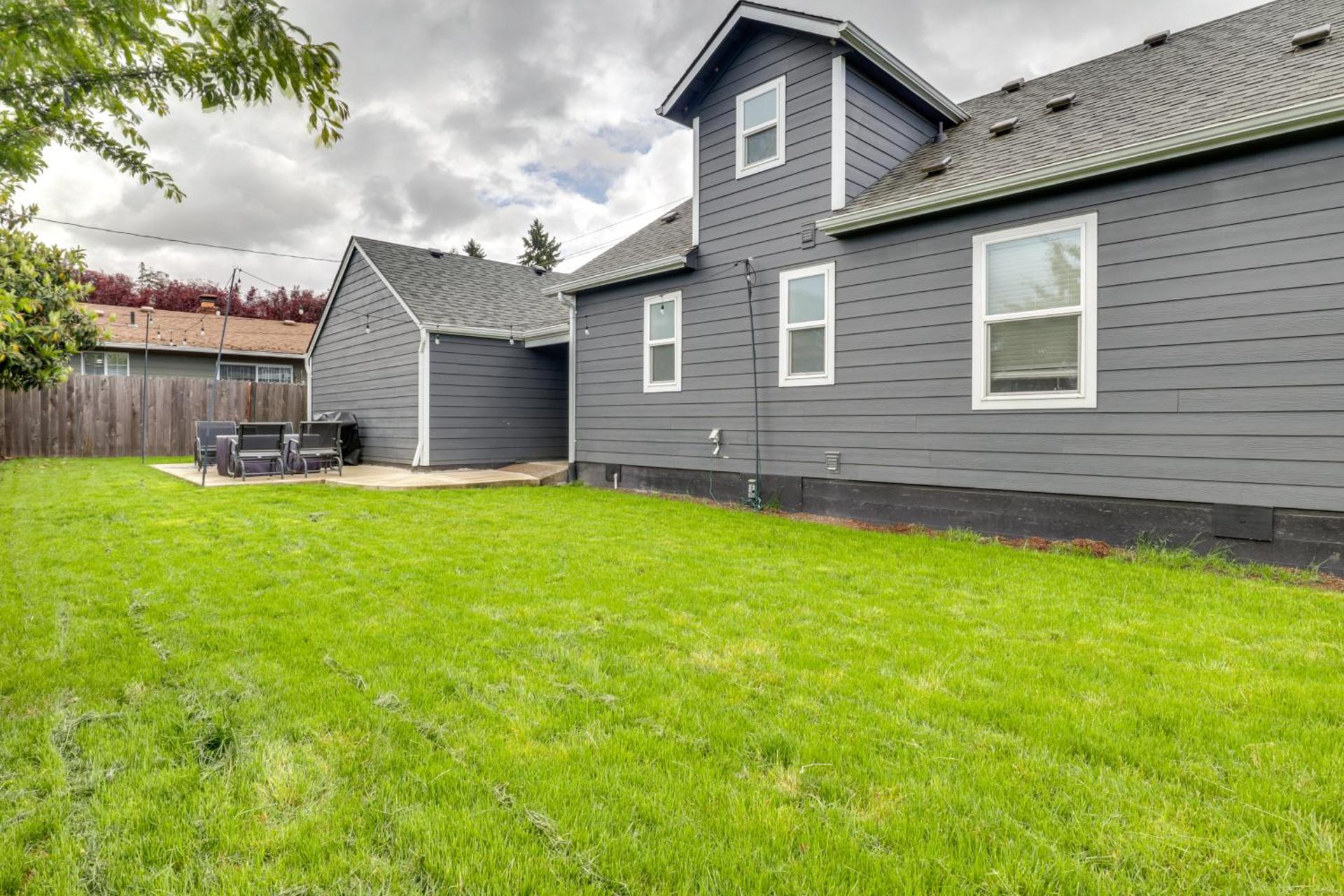 Charming McMinnville Home - Walk to Wineries!