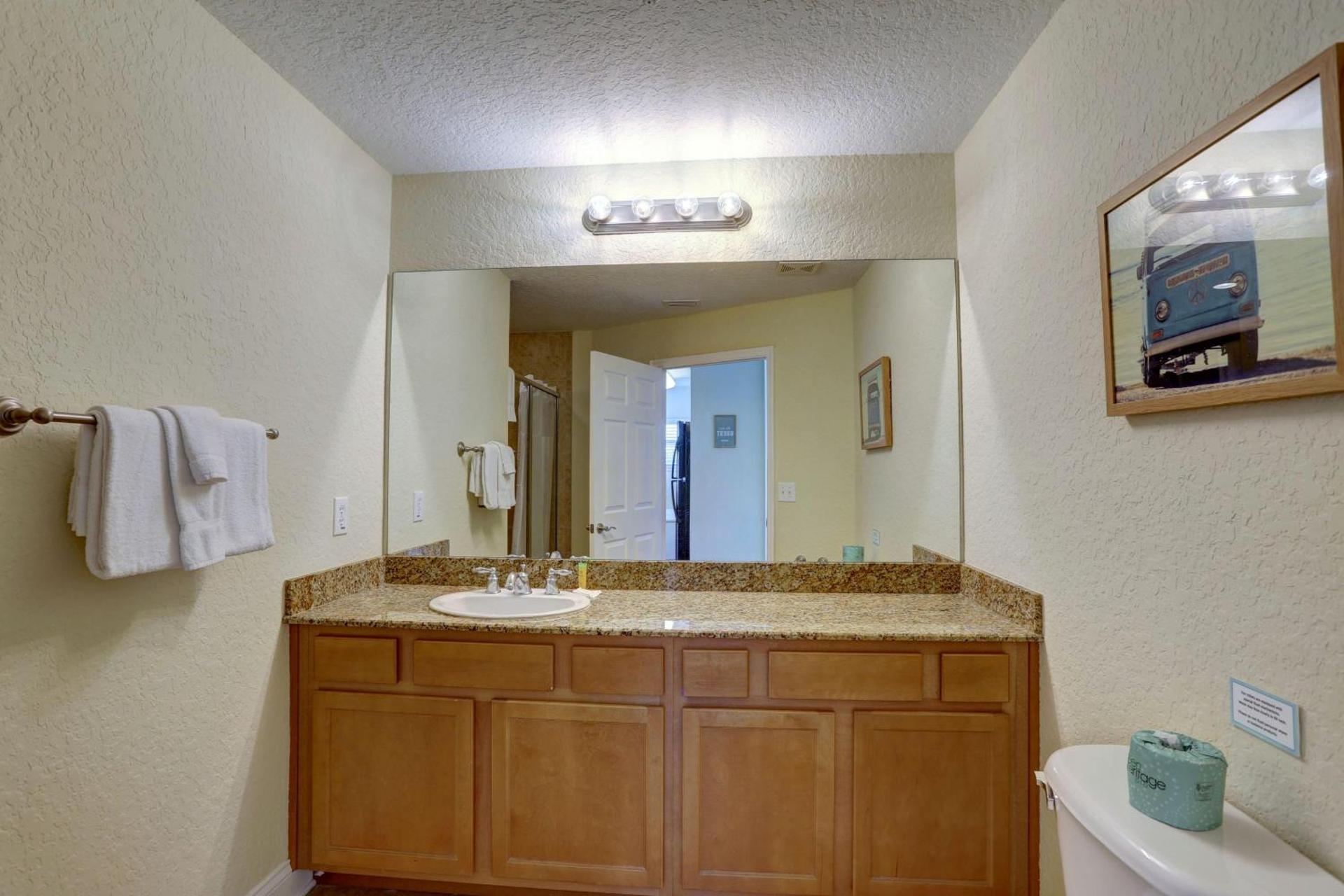 Palms Of Treasure Island #210