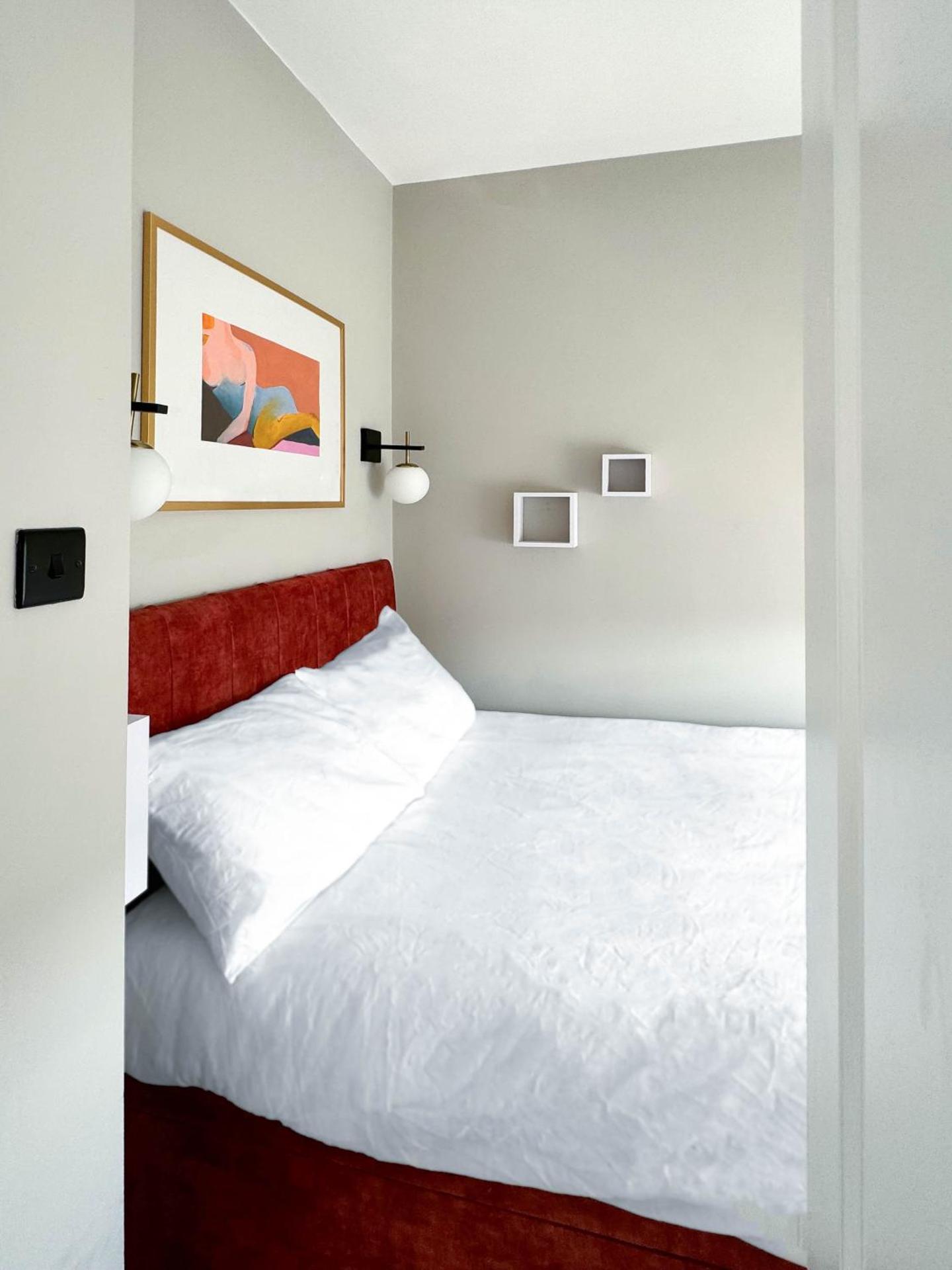 Bright central flat close to Hyde park