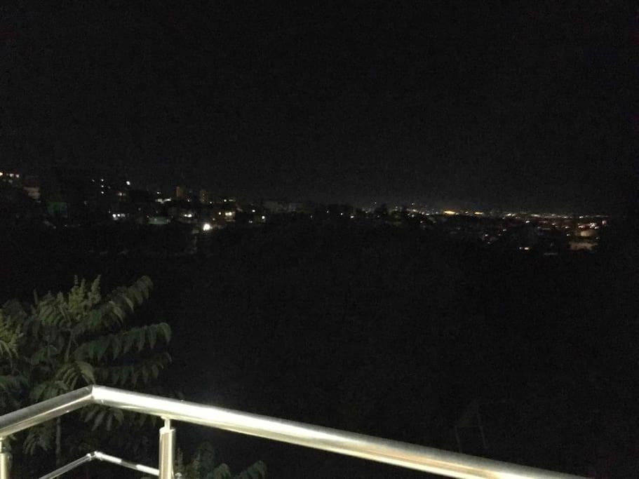 Άνετο Πολυτελές Διαμέρισμα