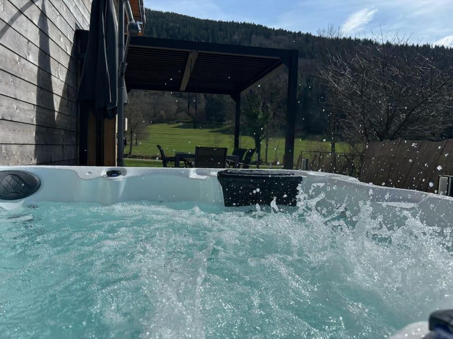 Le Grand Perce Neige & Jacuzzi à proximité de Gérardmer